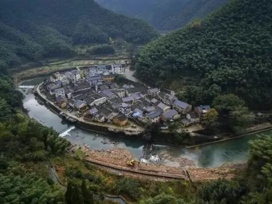 Ханчжоу: Shishe Fanghu Guesthouse
