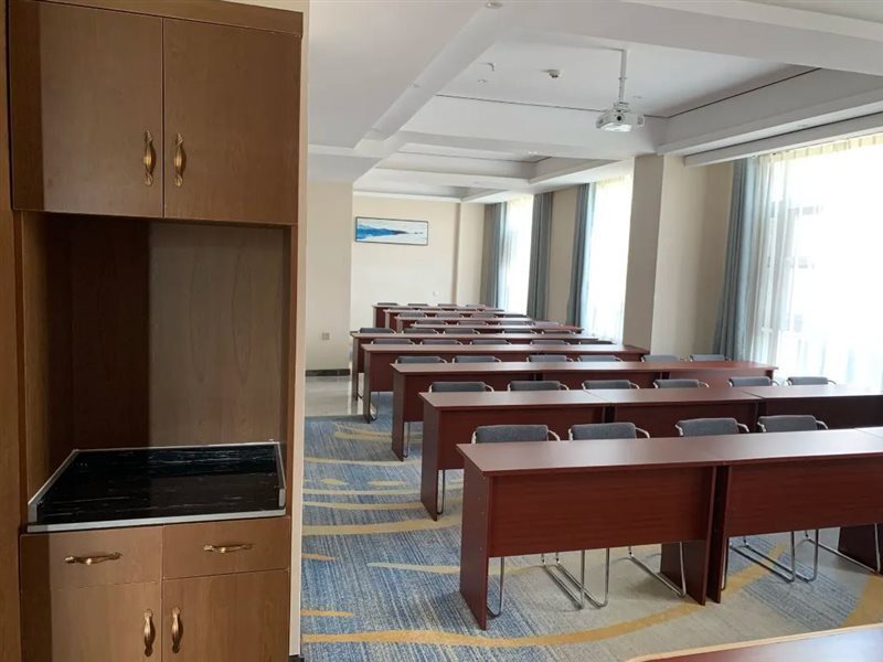 Цзинин: Xi'an Yipin Hotel