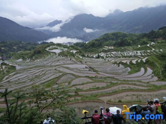Лишуй: Yunhe Terraces Jiuqu Yunhuan Scenic Area Farmhouse