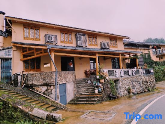 Лишуй: Yunhe Terraces Jiuqu Yunhuan Scenic Area Farmhouse
