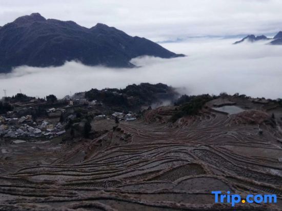 Лишуй: Yunhe Terraces Jiuqu Yunhuan Scenic Area Farmhouse