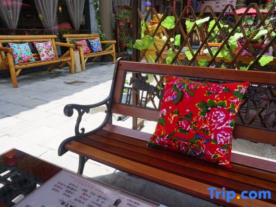 Чунцин: Fuyang Guiyuan Tianju Inn