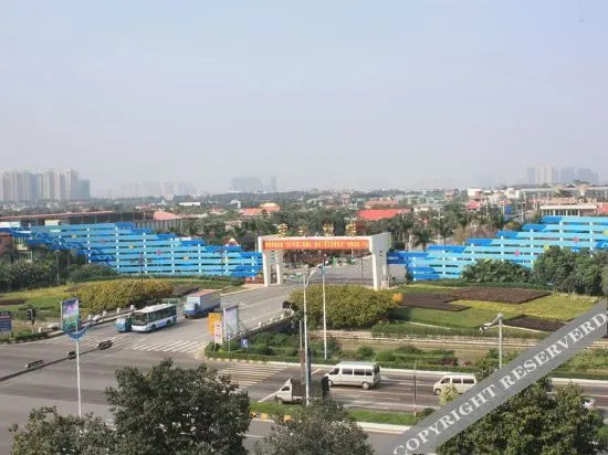 Фошань: Nuoman Light Residence Hotel