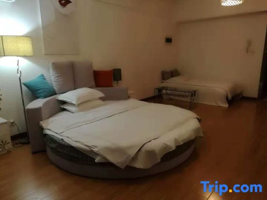 Паниин: Panjin Xiaoshidai Hotel Apartment