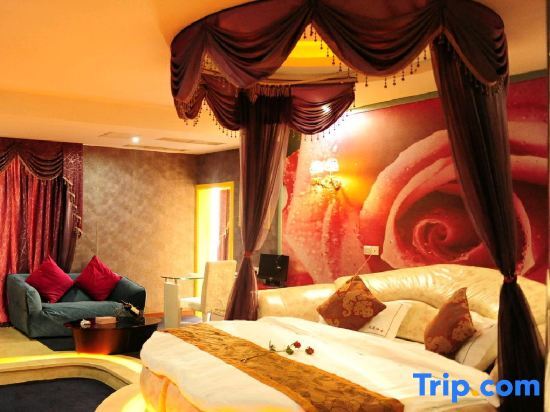 Паниин: Panjin Xiaoshidai Hotel Apartment