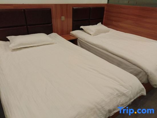 Джинкекун: Pingtang Tianyi Hotel