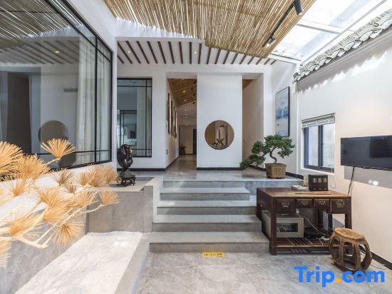 Хуаншань: Hongcun Lane Wang·Light Luxury Holiday Homestay (Yuenuma Branch)