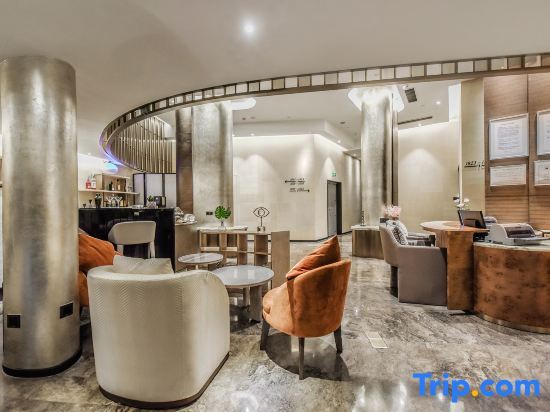 Чунцин: Kuanrong Suites Hotel (Chongqing Guanyinqiao)