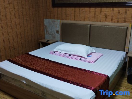Аньцин: Yujian Hotel