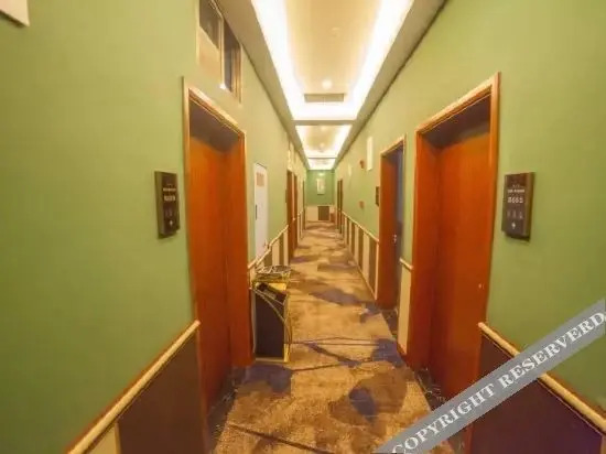 Чунцин: CHONGQING.BAzhou holiday inn