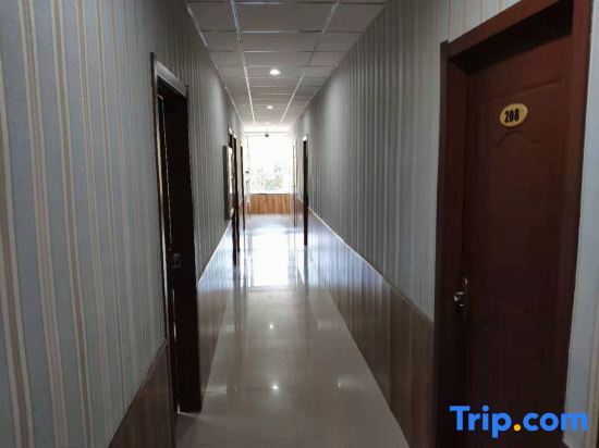 Чанчунь: Changchun Zengzeng Express Room