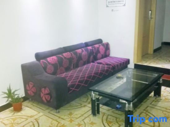 Фуян: Apple Express Hotel (Yushang Branch)