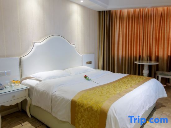 Шиянь: 168 Holiday Inn