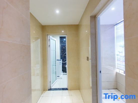 Шиянь: 168 Holiday Inn