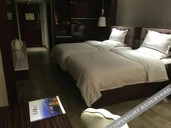 Шаоян: Holiday Inn Rome (Liyang High-speed Railway Station)