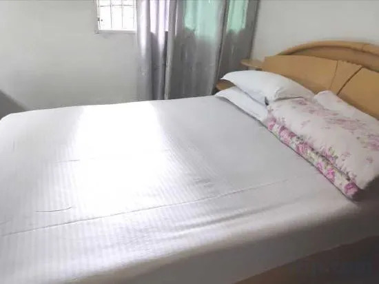 Чунцин: Chongqing Shijia Apartment