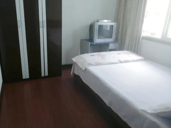 Чунцин: Chongqing Shijia Apartment