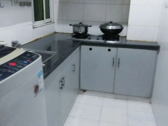 Чунцин: Chongqing Shijia Apartment