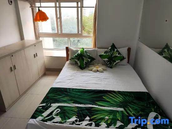 Хойчжоу: Huizhou Mangrove Bay Binhaishan Lake View Center Apartment