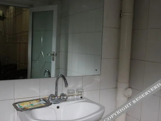 Чжэнчжоу: Saturday Express Hotel (Zhengzhou University Middle Road Antique City)