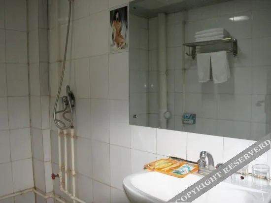Чжэнчжоу: Saturday Express Hotel (Zhengzhou University Middle Road Antique City)