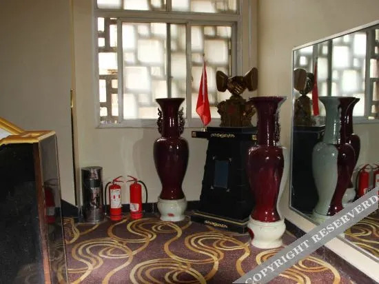 Чжэнчжоу: Saturday Express Hotel (Zhengzhou University Middle Road Antique City)
