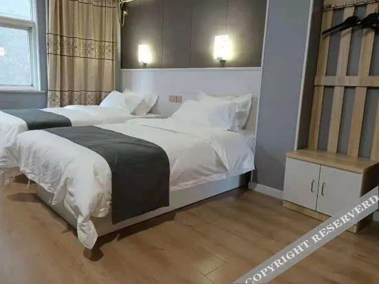 Чжэнчжоу: Saturday Express Hotel (Zhengzhou University Middle Road Antique City)