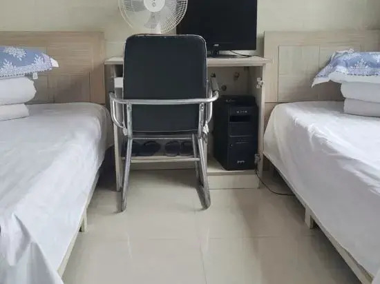 Чанлин Сянь: Changling Zhenxing Hotel