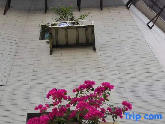 Лунъянь: Jiangbin Apartment Hotel