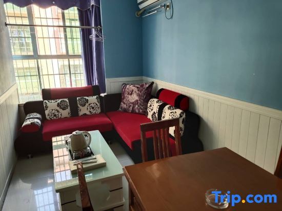 Йиян: Anhua 520 Love Apartment Linjiachong Shop