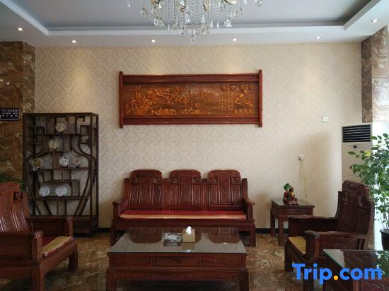 Синьсян: ShangQinYiKe Hotel