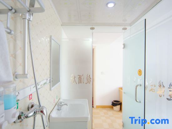 Наньнин: Nanning Fengyuan Convenient Hotel No. 1 Affiliated Hospital of Medical University