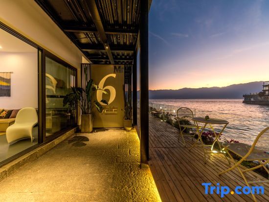 Дали: MR.6 sea view Inn