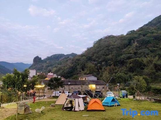Цзиньюань: Yingde 25℃ Shizhu Homestay (Yingxi Fenglin Corridor Branch)