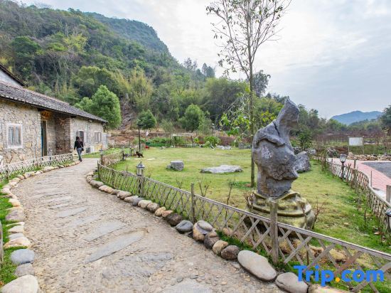 Цзиньюань: Yingde 25℃ Shizhu Homestay (Yingxi Fenglin Corridor Branch)