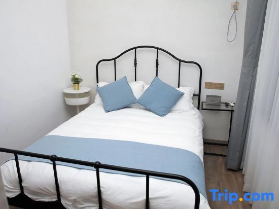 Ханчжоу: Hangzhou Panyuan Yunman red maple homestay