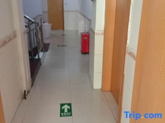 Цзиньюань: Lianzhou Linhua Apartment