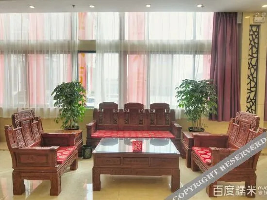 Чжэнчжоу: Yafeiya Hot Spring Hotel (only Henan Movie Town store)