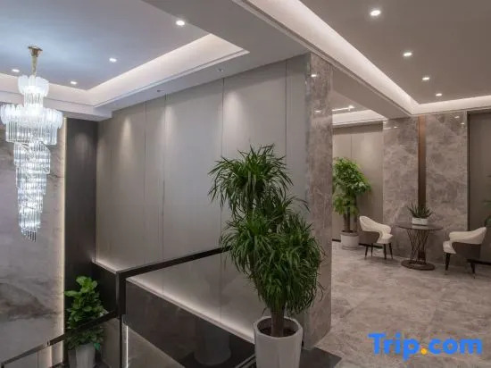 Наньчун: Yilong Max Business Hotel