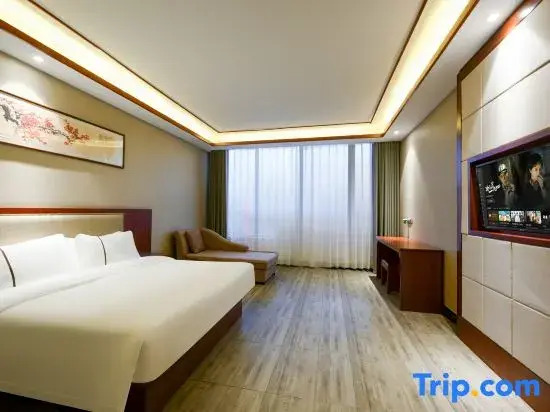 Фуян: Fuyang Huayue Business Hotel
