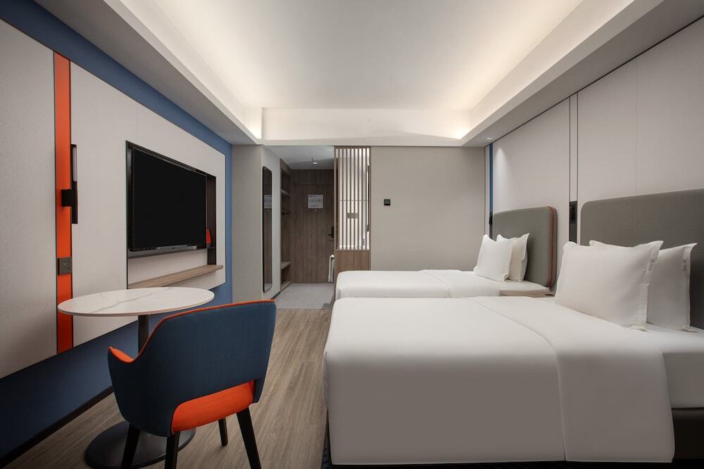 Шанхай: Holiday Inn Express Shanghai Gumei, an IHG Hotel