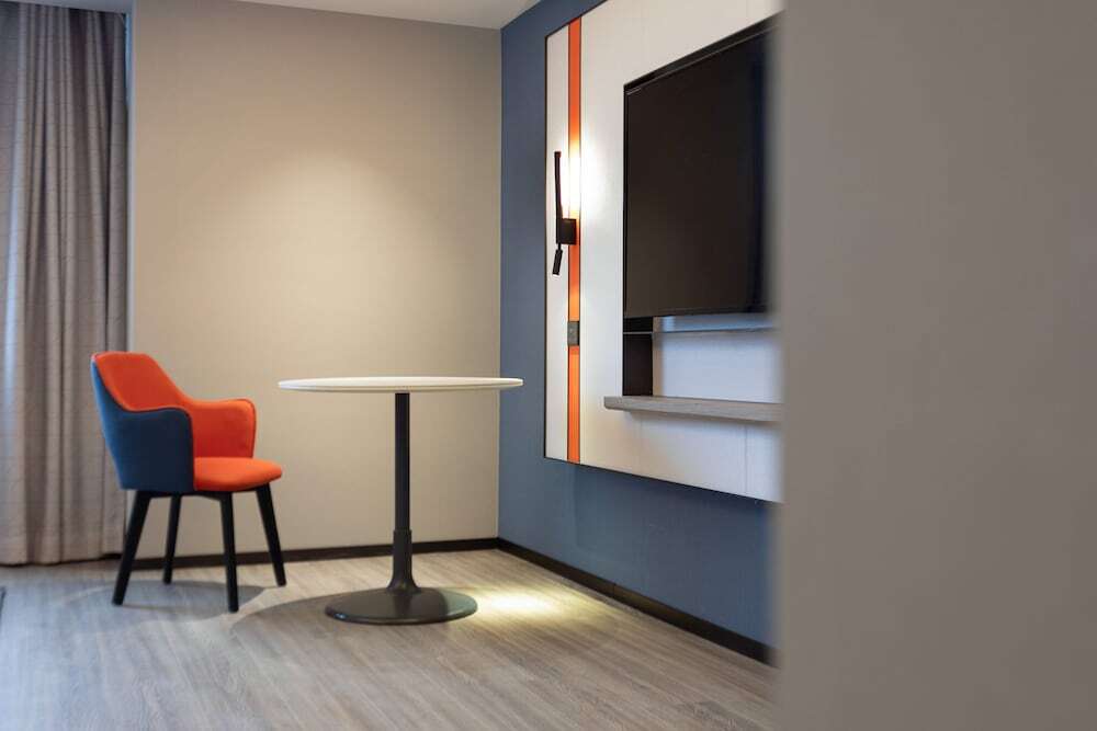 Шанхай: Holiday Inn Express Shanghai Gumei, an IHG Hotel