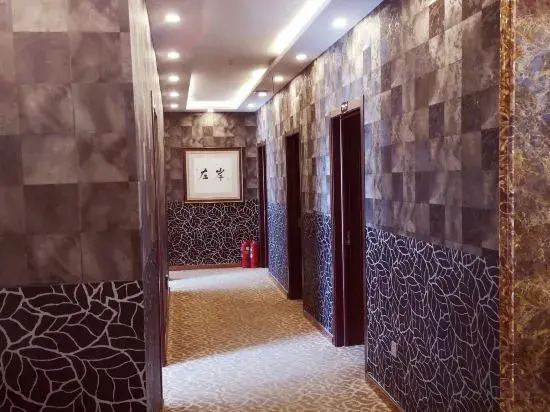 carousel image 3