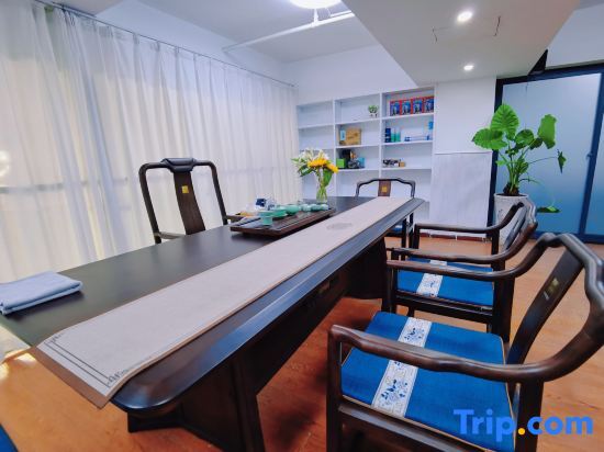 Ухань: Youth City Mini Hotel (Wuhan Institute of Engineering Science and Technology)