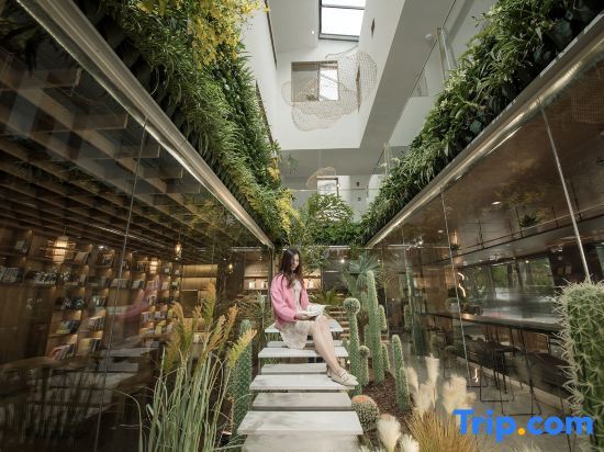 Хойчжоу: Itree Lake View Academy Hostel