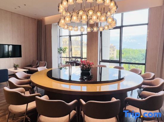 Шанхай: Novotel Shanghai Pudong Chuansha