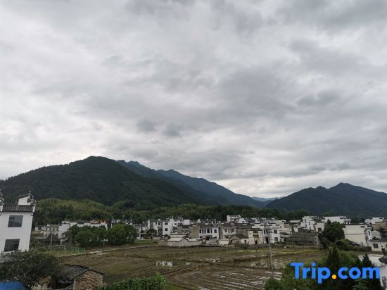 Хуаншань: Jingxiju Inn, Jixian County