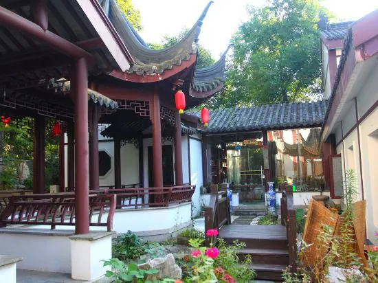 Чанчжоу: Maoshan · Zhidao Forest Hot Spring Home stay