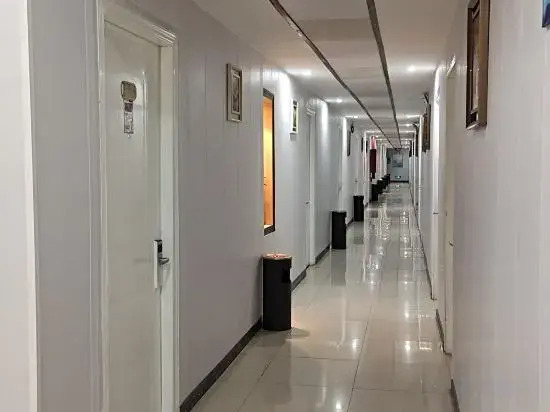 Чанчжоу: Changzhou Yifeng Hotel