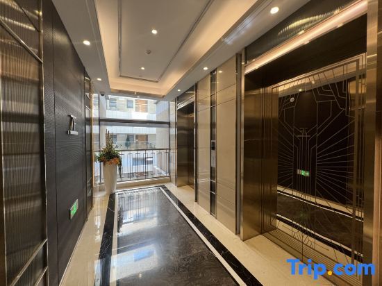 Hongqiao Aegean LOFT Apartment — фото 5